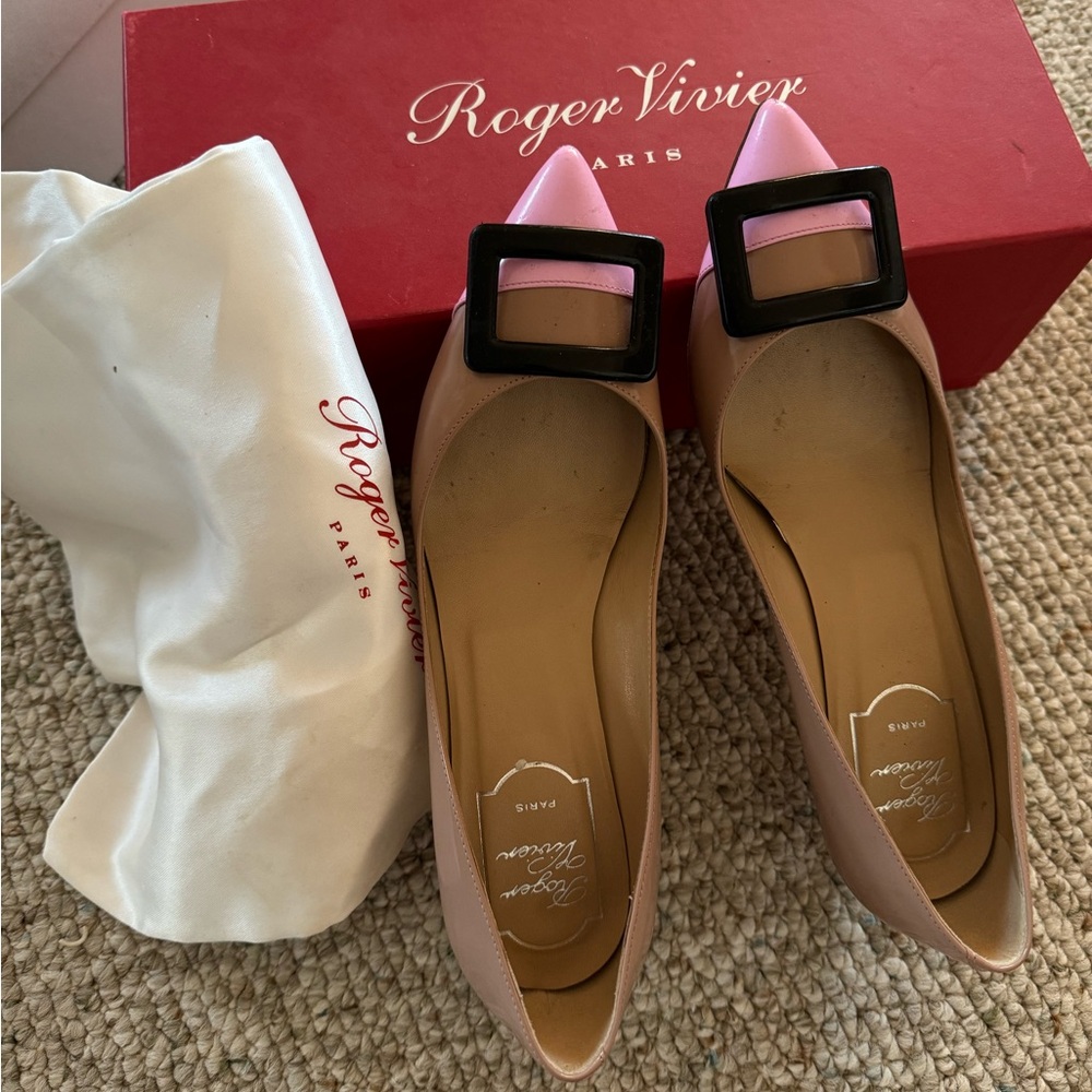 COPY - Roger Vivier super cute pair Size 36
